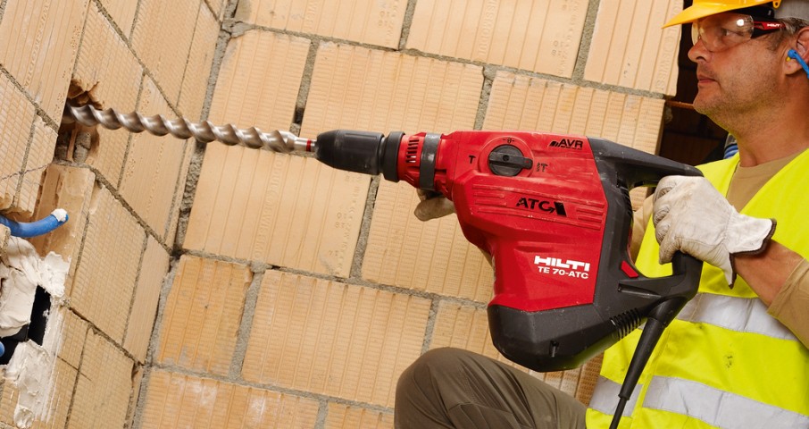 hilti70velka