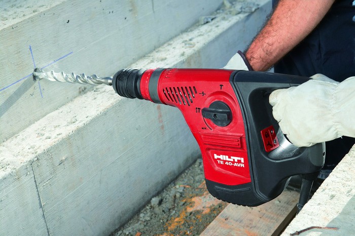 hilti40velka